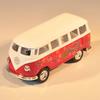 VW HIPPIEBUS årgang 1962 in size 1:32 (small - red )